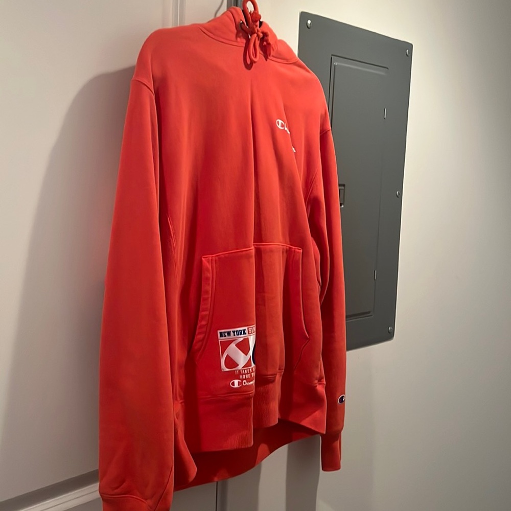Champion Sweatshirt